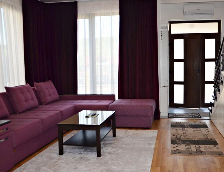 Casă cu 3 camere cu Teren 200 Mp în Bucium