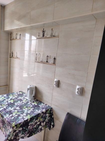 Inchiriez ap 2 camere Gherogheni 400 Euro - 8