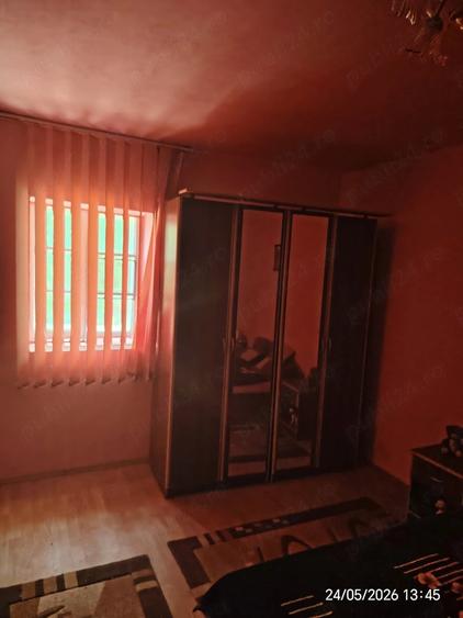 Casă cu 3 camere cu Teren 1500 Mp în Secusigiu
