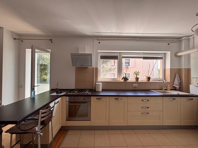 Apartament cu 2 camere în Iancu Nicolae