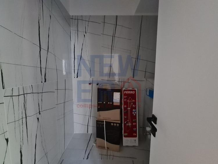 Apartament cu 3 camere semidecomandat în Domenii