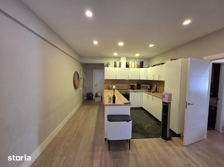Apartament cu 4 camere în Central