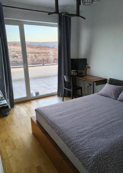 Apartament cu 3 camere decomandat, mobilat în Gheorgheni
