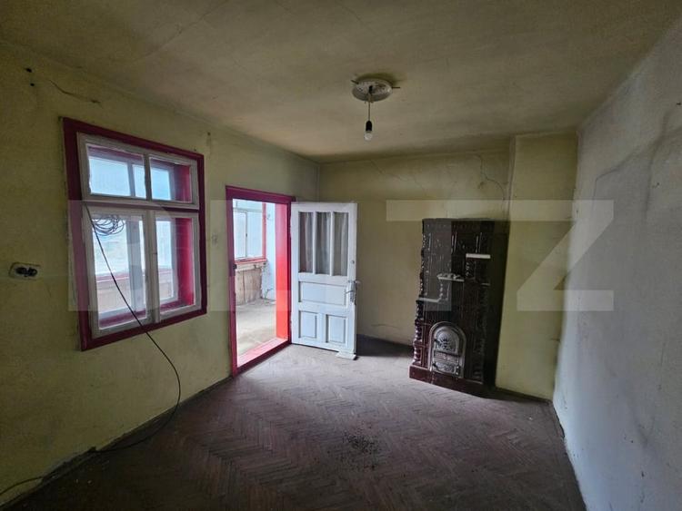 Casă individuală cu 3 camere cu Teren 642 Mp în Mihoești