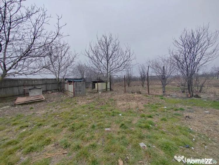 Casă cu 3 camere cu Teren 2259 Mp în Filipeștii de Târg