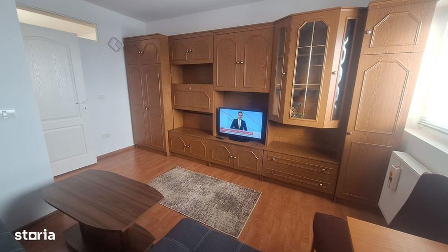 Apartament cu 2 camere decomandat în Elisabetin