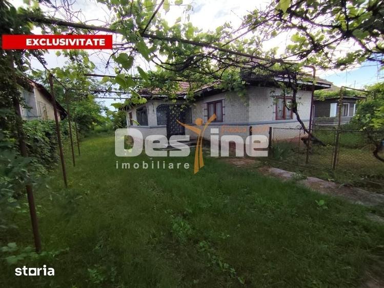 Casă cu 4 camere cu Teren 2166 Mp în Măgureni