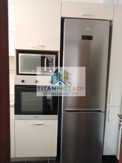 Apartament cu 2 camere decomandat în Titan