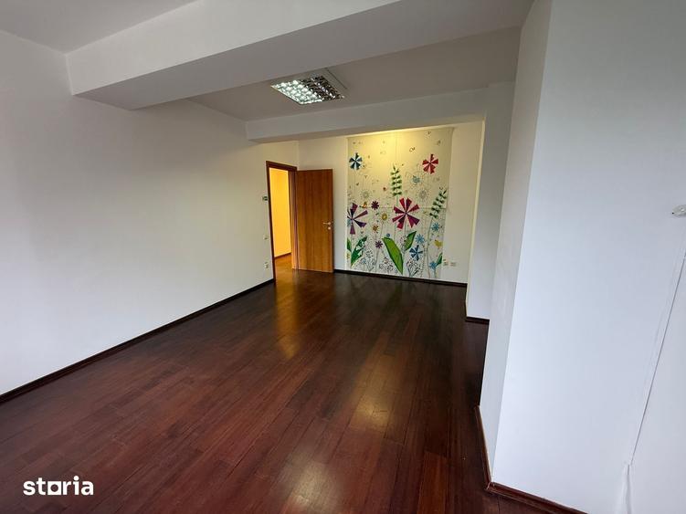 Apartament cu 4 camere în Dorobanți