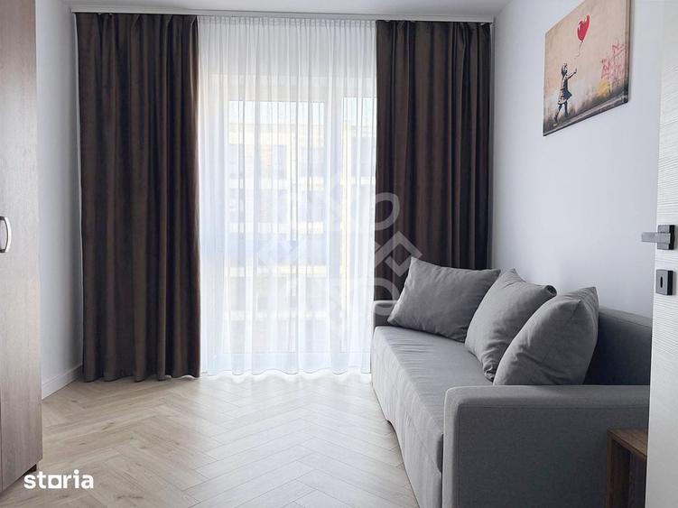 Apartament cu 3 camere decomandat în Seleuș