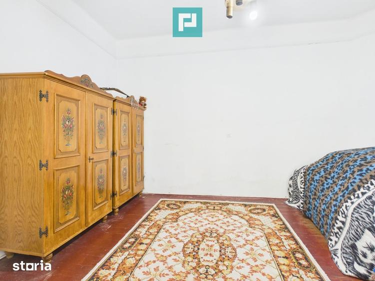 Casă cu 3 camere cu Teren 940 Mp în Central