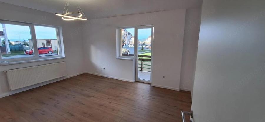Apartament cu 2 camere decomandat în Sânpetru