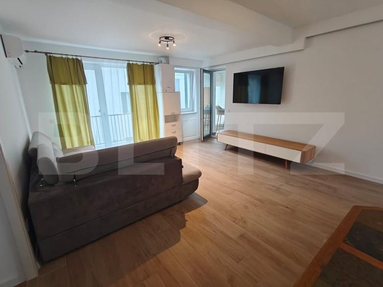 Apartament cu 3 camere decomandat, mobilat în Gruia