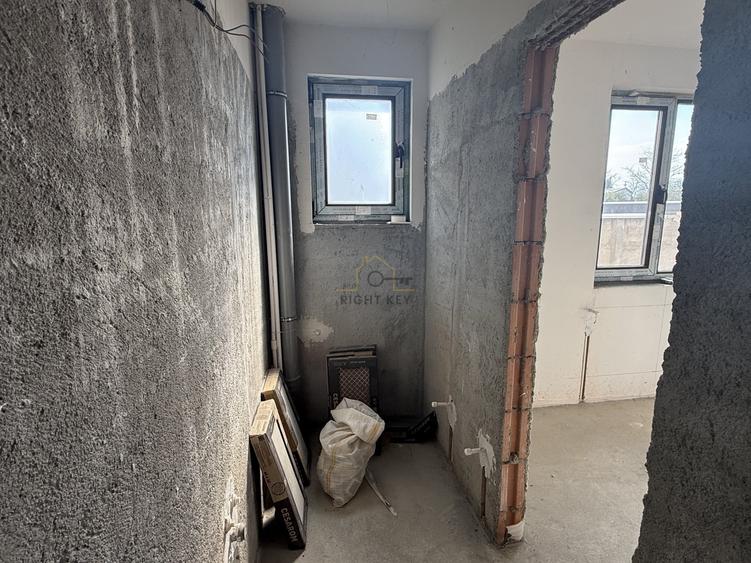 Duplex cu 4 camere cu Canalizare în Dragomirești-Vale
