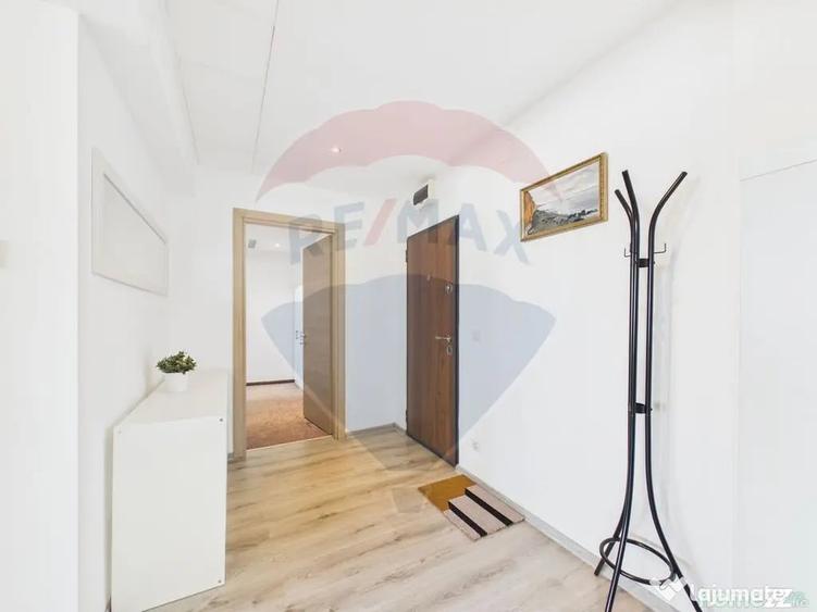 Apartament cu 2 camere decomandat în Sud