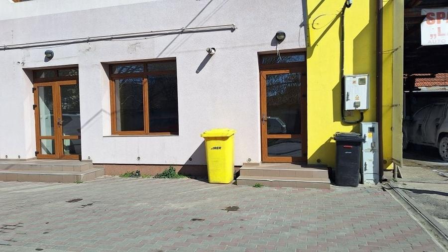 Spațiu comercial, de 100 mp, în Central