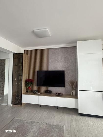 Apartament cu 3 camere decomandat în Blejoi