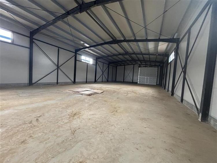 Spațiu industrial, de 600 mp, în Ștefăneștii de Jos
