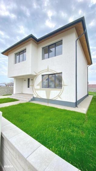 Casă cu 4 camere în Central