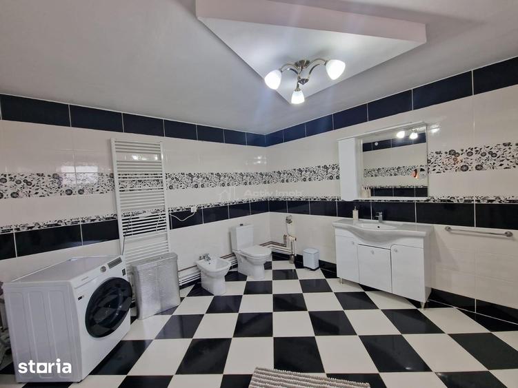 Casă cu 4 camere cu Teren 680 Mp în Triaj
