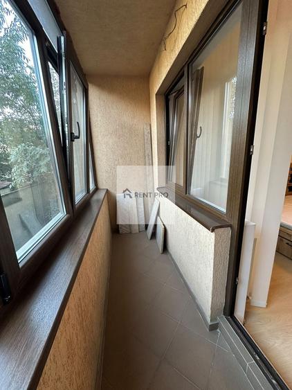 Apartament cu 2 camere semidecomandat, mobilat în Păcii