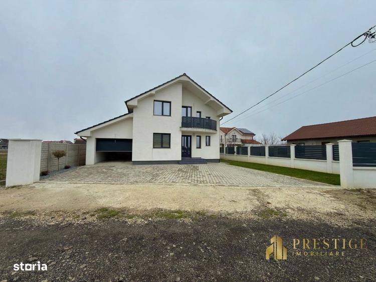 Casă cu 5 camere cu Canalizare în Centura