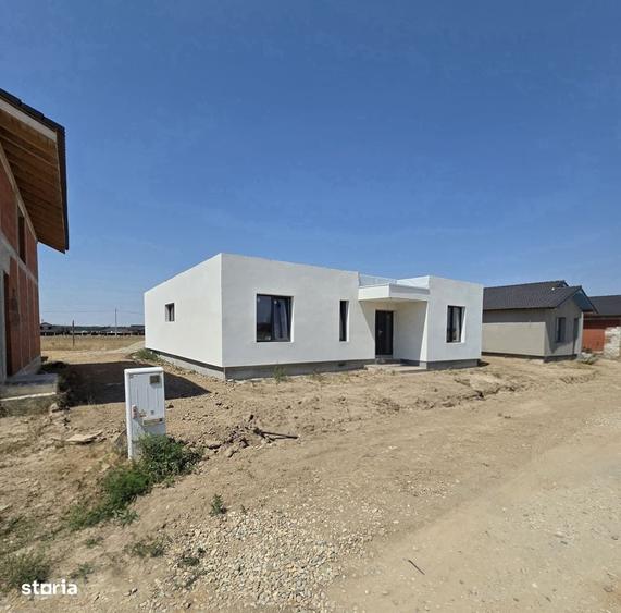 Casă cu 3 camere în Cihei