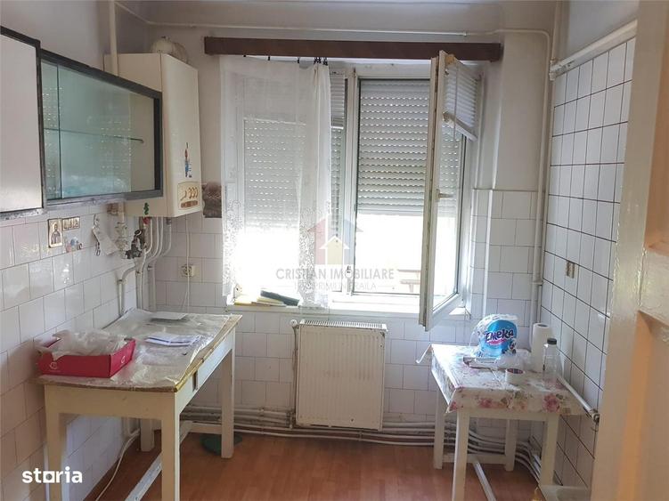 Apartament 2 camere, 2 balcoane, H.Botev, etaj 1, - 4