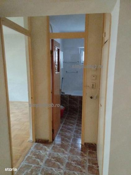 Apartament cu 3 camere în Vitan