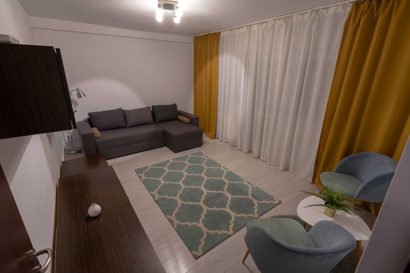 Apartament cu 2 camere decomandat în Titulescu