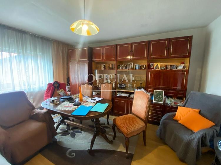 Apartament cu 4 camere decomandat, mobilat în Dâmbul Rotund