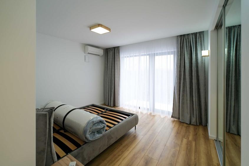 Casă individuală cu 5 camere cu Canalizare în Corbeanca