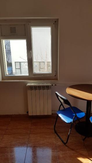Apartament cu 2 camere decomandat în Decebal
