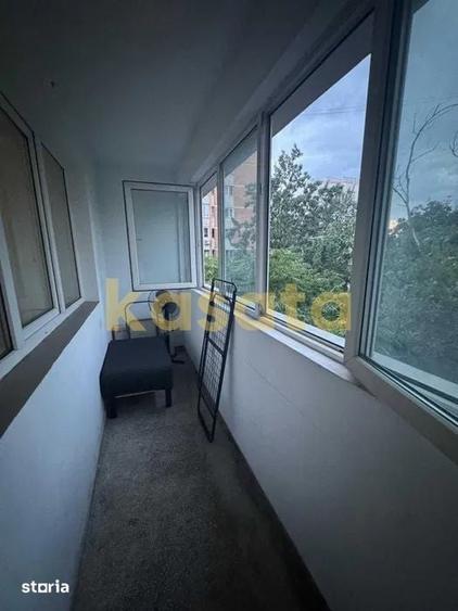Apartament cu 3 camere în Drumul Taberei