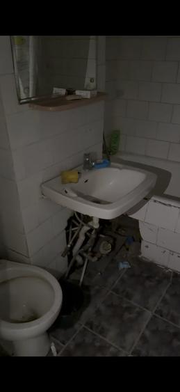 Apartament cu 4 camere decomandat în Pantelimon
