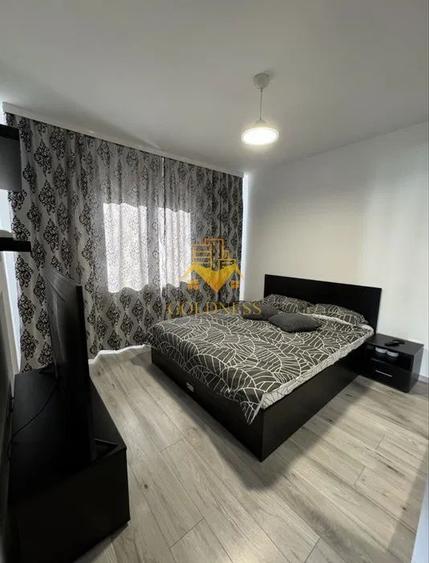 Apartament cu 2 camere semidecomandat, mobilat în Dâmbul Rotund