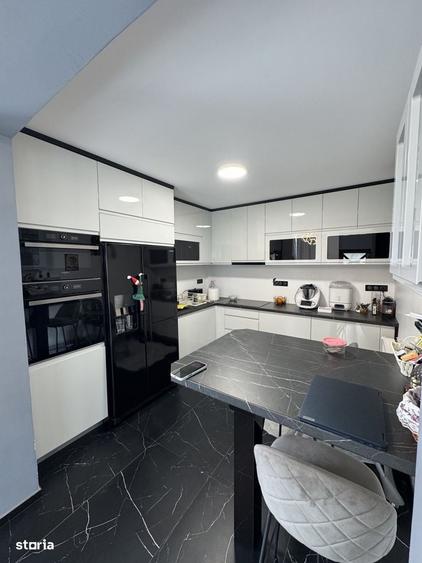 Casa cu 3 dormitoare, Living , Bucatarie, Dining, Caraseu, 15 Km de Sa - 12