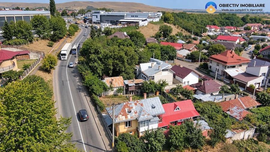 Teren de 700 mp, în 1 Mai