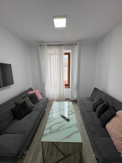 Casă cu 3 camere cu Teren 25 Mp în Central