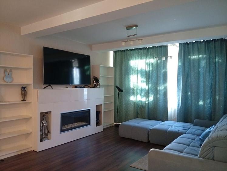 Casă cu 4 camere în Tunari