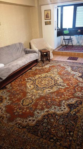 Apartament 4 camere, situat ultracentral, foarte spațios, etaj 3/6 - 1