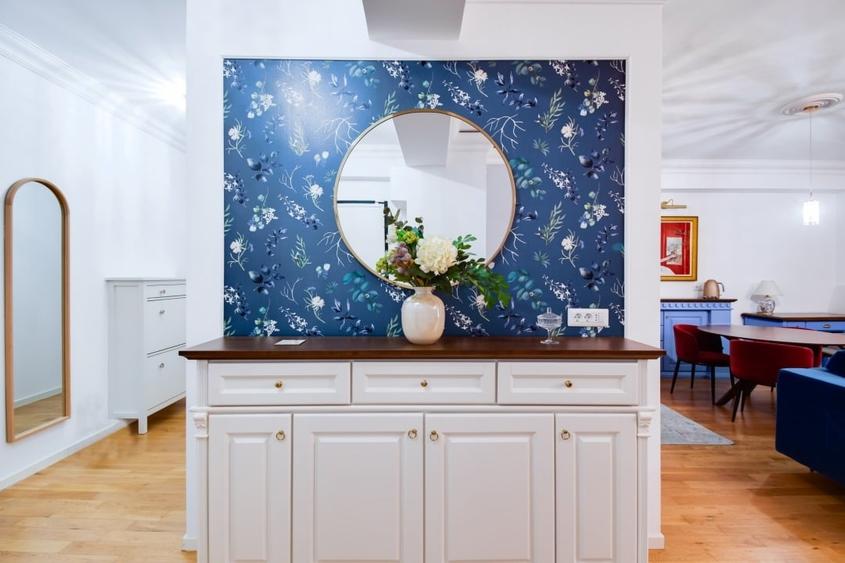 Apartament cu 2 camere decomandat în Calea Victoriei