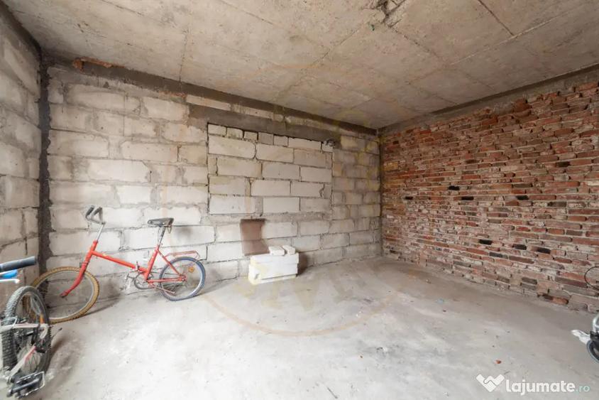 Apartament cu 3 camere decomandat în Nord