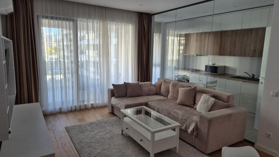 Apartament cu 2 camere decomandat, mobilat în Aviației