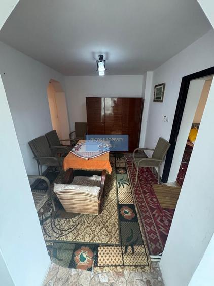 Casă individuală cu 5 camere cu Canalizare în Semicentral