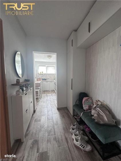 Apartament cu 2 camere decomandat în Grigorescu