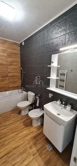 Apartament cu 2 camere decomandat în Tudor