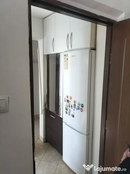 Apartament cu 2 camere decomandat în Prelungirea Ghencea