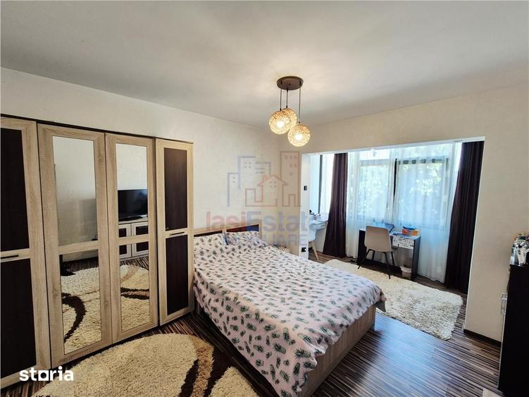 Apartament cu 2 camere în Podu Roș