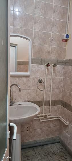 Spațiu comercial, de 64.3 mp, în Pelican